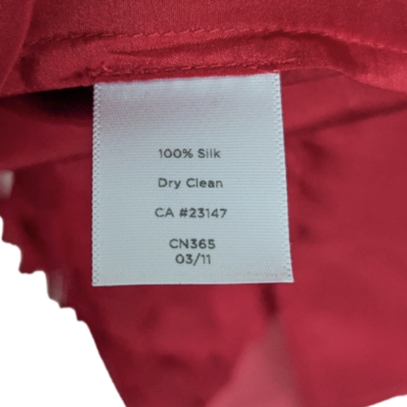 Talbots Red Silk Sleeveless Fish Scale Blouse | Size 8 - Picture 4 of 5
